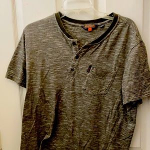 Men’s Ben Sherman short sleeved Henley large